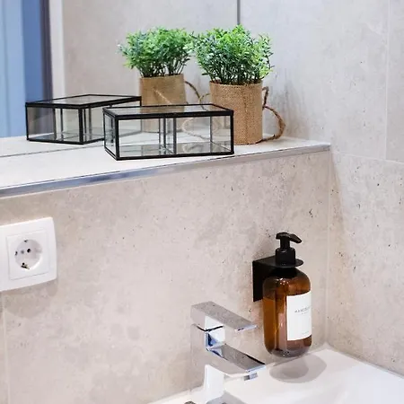 Apartment Mediterrane Nahe Hbf Mit Domblick *